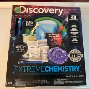 Discovery Extreme Chemistry Kit STEM - NEW in Box, Sealed